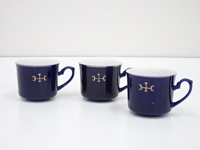 JAPANESE PORCELAIN COBALT GLAZE CUP SET OF 3 